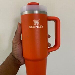 The Quencher H2.0 Flowstate™ Tumbler